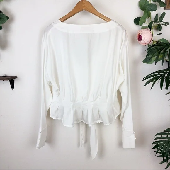 Sancia Front Tie White/Ivory Blouse Top Like New One Size - Picture 5 of 6